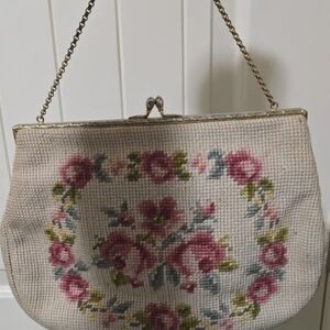 Vintage Christine Needle Point Creme Floral Embroidered Chain Shoulder Bag